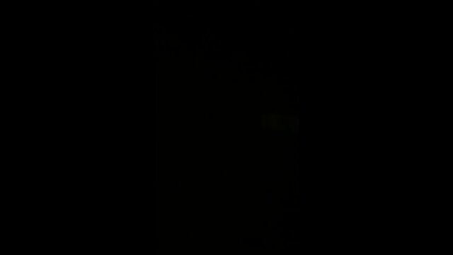 ಉತ್ತಮ ಗುಣಮಟ್ಟದ :  ತೆಳ್ಳನೆಯ ಕೆಂಪು ಕೂದಲಿನ ಮರಿ ಶೋನಾ ನದಿ ಡಿಕ್ ತನ್ನ ಮಫ್ ಮತ್ತು ಆಳವಾದ ಗಂಟಲನ್ನು ಮಾದಕ ಚಲನಚಿತ್ರ ವೀಡಿಯೋ ಪೂರ್ಣ ತೆಗೆದುಕೊಳ್ಳುತ್ತದೆ ವಯಸ್ಕರ ವೀಡಿಯೊಗಳು 